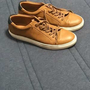 Mens shoes